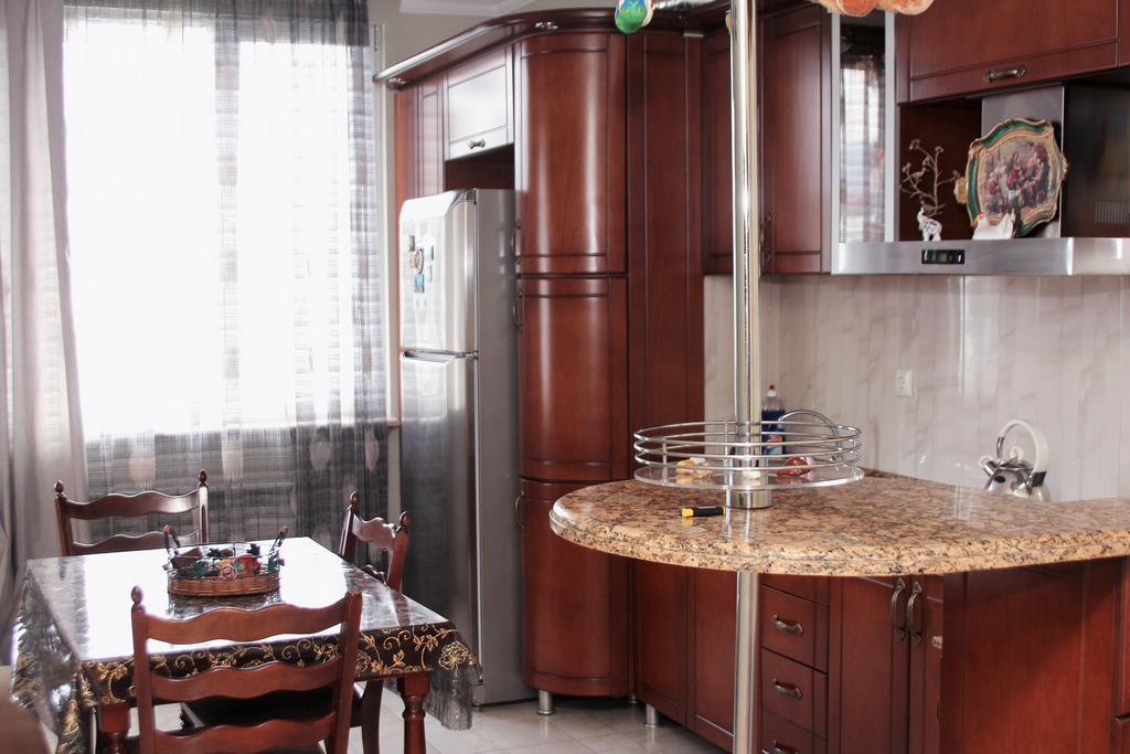Apartment Rustaveli 57 Batumi Exteriör bild