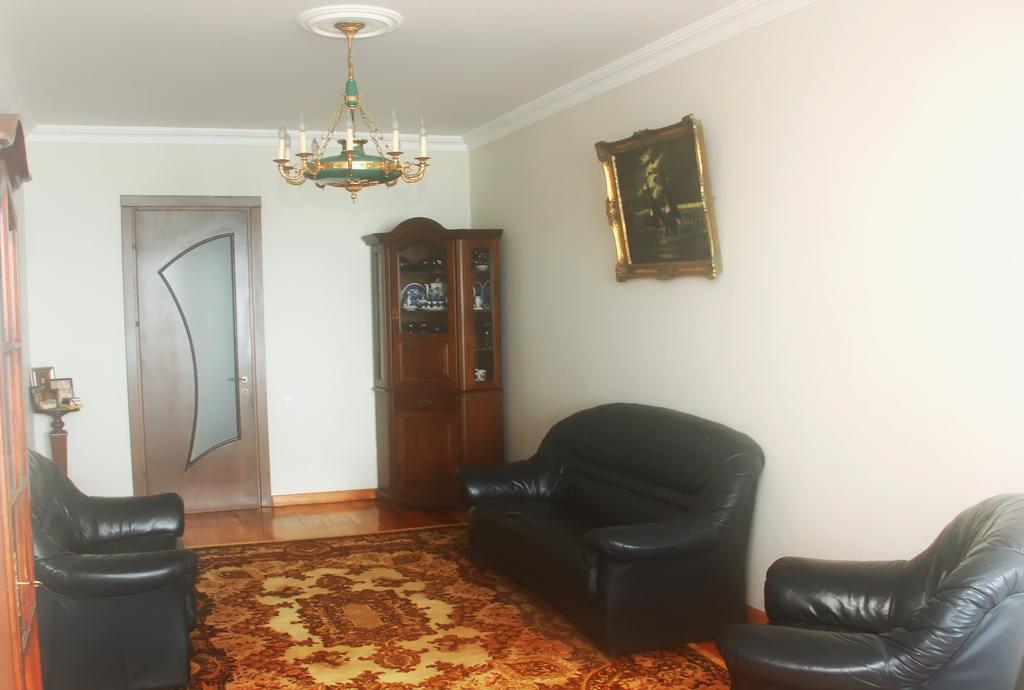 Apartment Rustaveli 57 Batumi Exteriör bild