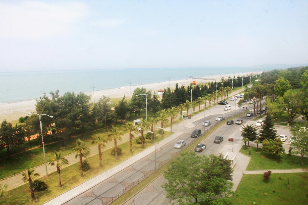 Apartment Rustaveli 57 Batumi Exteriör bild